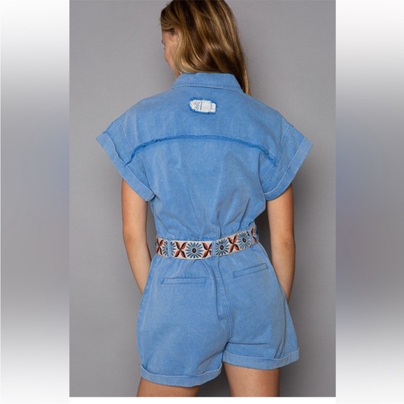 POL Vintage Blue Denim Button-Up Romper with White Lace Details - Picture 2 of 7